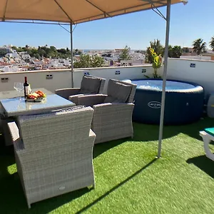 Beta - 2 Bedrooms, Private Rooftop Patio With Hot Tub, Bbq And View Ferragudo (Faro)