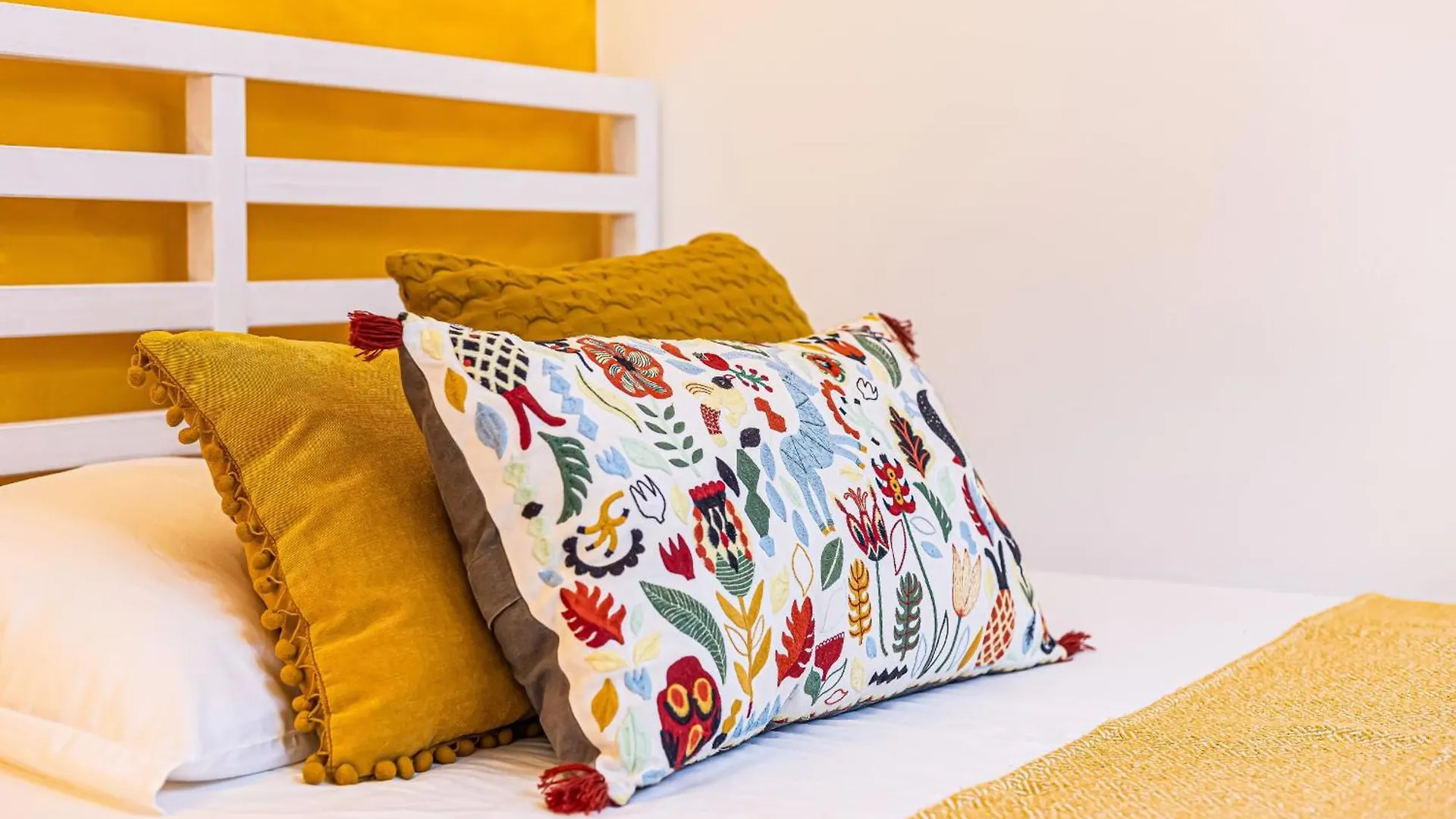 Holiday home Casa Saudade Ferragudo - By Algarve Golden Properties Portugal